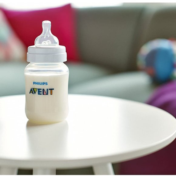 Philips Other - Philips AVENT Anti-Colic Nipple, Clear, Medium Flow, 2 Count (Pack of 1), (SCF42